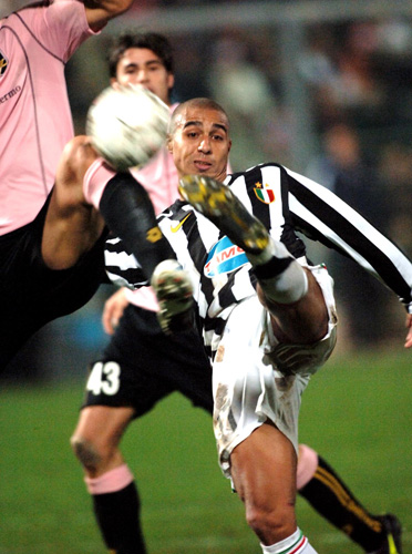 侧翼输出手 侧翼输出手